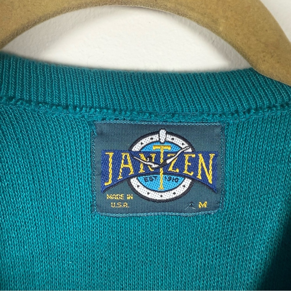 Vintage Jantzen Blue V-Neck Sweater Lightweight Knit Size Medium Pullover - Picture 9 of 9